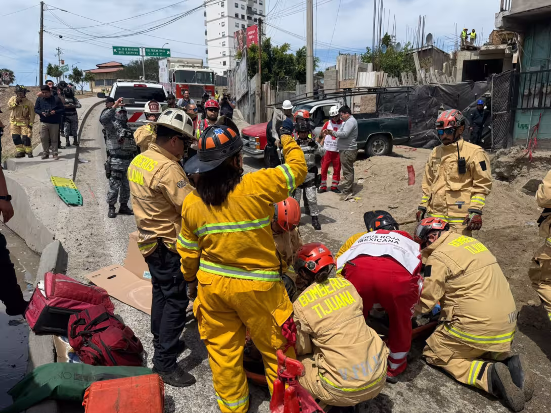 BOMBEROS